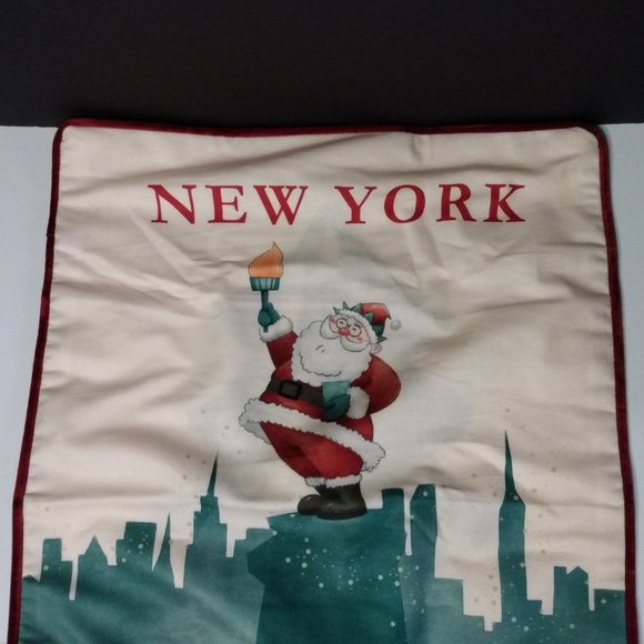 Santa Decorative Pillowcases 18"x18" Dual Sided Santa & Jot to the world - Picture 8 of 9